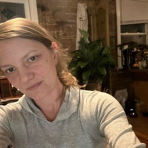 Meet your Posher, Lydia